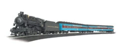 Bachmann North Pole Express - Standard DC -- 2-6-2 Steam Locomotive, 2 Passenger Cars; Track Oval,