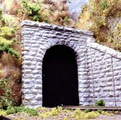Chooch Enterprises Single Cut Stone Tunnel Portal HO