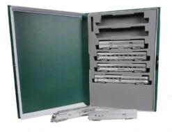 Kato Silver Streak Zephyr Train-Only Set - DCC -- Chicago, Burlington & Quincy (silver) Locoomotiv