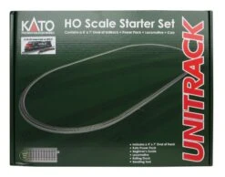 Kato Freight Starter Set - Unitrack -- Southern Pacific C44-9W, MAXI-IV Well Car - HO