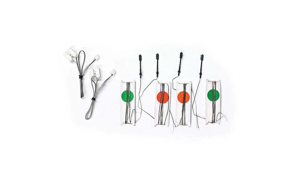 Woodland Scenics Pedestal Traffic Lights - Just Plug? - HO - JP5651 5 Woodland Scenics Pedestal Traffic Lights - Just Plug? - HO - JP5651 - Image 3