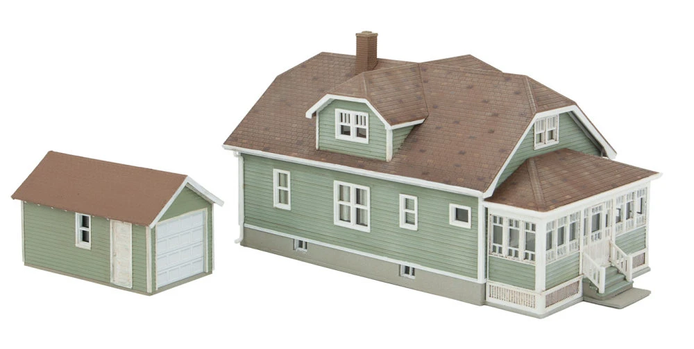 Walthers Cornerstone Updated American Bungalow With Single Car Garage -- Kit - HO 3 Walthers Cornerstone Updated American Bungalow With Single Car Garage -- Kit - HO