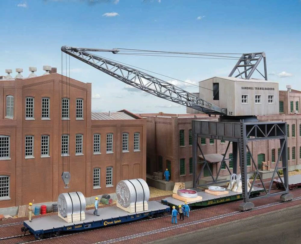 Walthers Cornerstone Traveling Crane With Brick Street -- Kit - Crane: 4 X 4 X 9-1/8", Street Sect 3 Walthers Cornerstone Traveling Crane With Brick Street -- Kit - Crane: 4 X 4 X 9-1/8", Street Sect