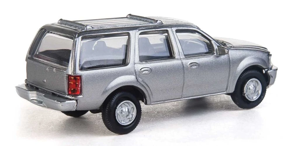 Walthers SceneMaster Ford? Expedition Special Service Vehicle (SSV) -- Unmarked Unit (silver, No L 4 Walthers SceneMaster Ford? Expedition Special Service Vehicle (SSV) -- Unmarked Unit (silver, No L - Image 2