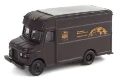 Walthers SceneMaster UPS Package Car -- United Parcel Service Bow Tie Shield Logo - HO