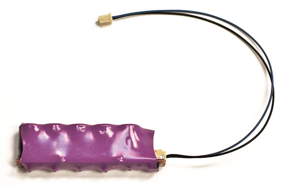 SoundTraxx CurrentKeeper -- 1-9/16 X 1/4 X 7/16" 4 X .6 X 1.1cm 3 SoundTraxx CurrentKeeper -- 1-9/16 X 1/4 X 7/16" 4 X .6 X 1.1cm